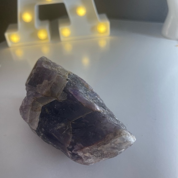 Purple Chevron Amethyst Crystal  raw - Picture 2 of 2